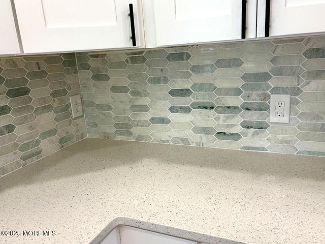 42 Boulevard E, Keyport, NJ 07735