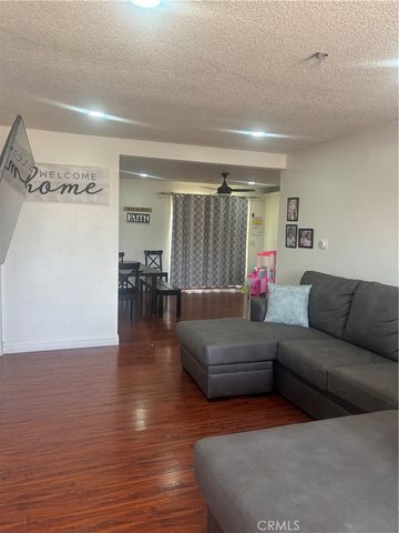 37509 Larkin, Palmdale, CA 93550