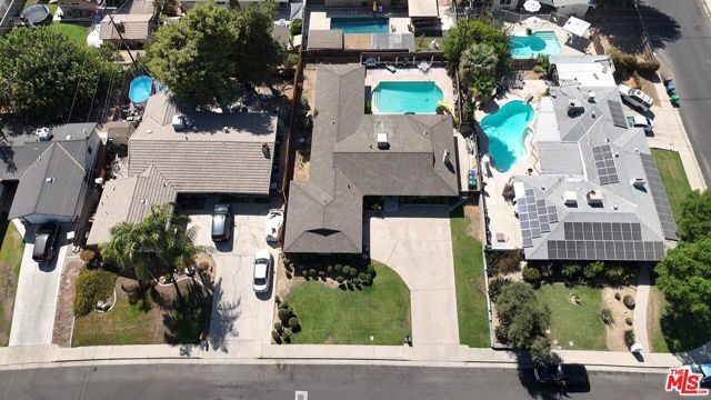 3774 Dalehurst Drive, Bakersfield, CA 93306