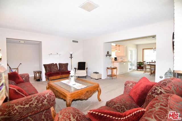 3774 Dalehurst Drive, Bakersfield, CA 93306