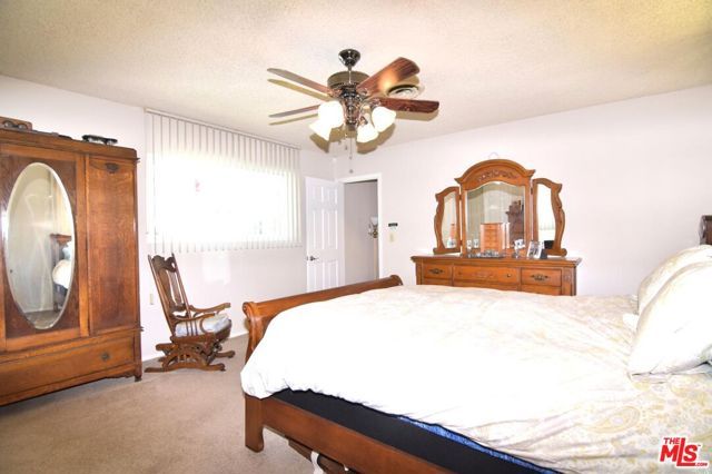 3774 Dalehurst Drive, Bakersfield, CA 93306