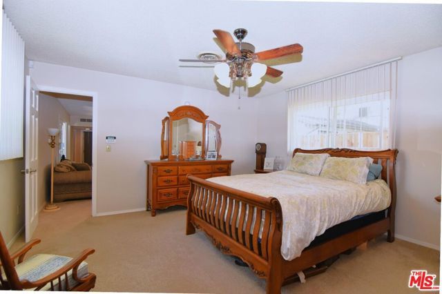 3774 Dalehurst Drive, Bakersfield, CA 93306