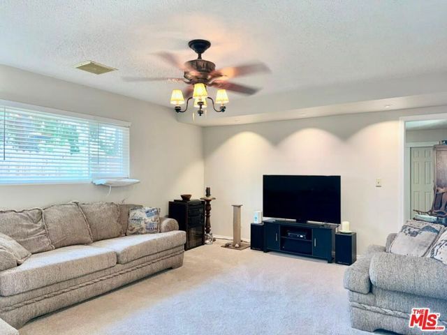 3774 Dalehurst Drive, Bakersfield, CA 93306