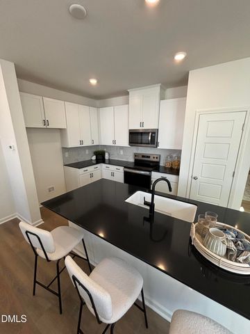 2017 Oakdale Drive, Durham, NC 27703