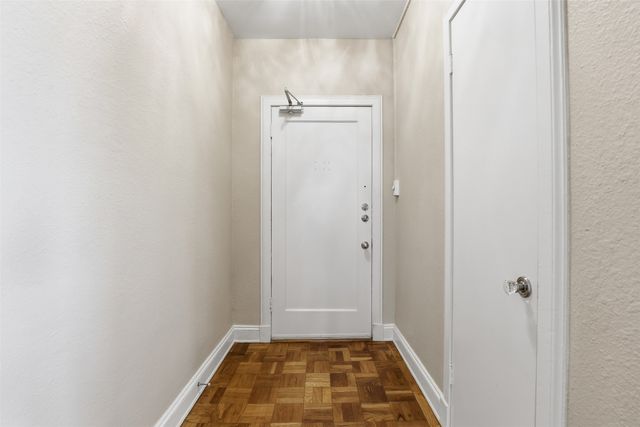 2306 Park Place Avenue 10B, Fort Worth, TX 76110