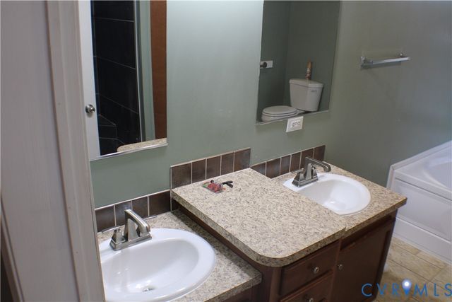 1811 Halls Store Rd, Mineral, VA 23117