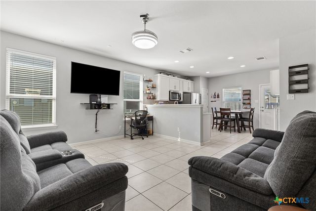 241 El Dorado Road, Jarrell, TX 76537