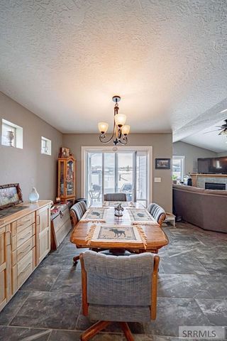 628 Double Eagle, Pocatello, ID 83204