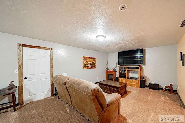 628 Double Eagle, Pocatello, ID 83204