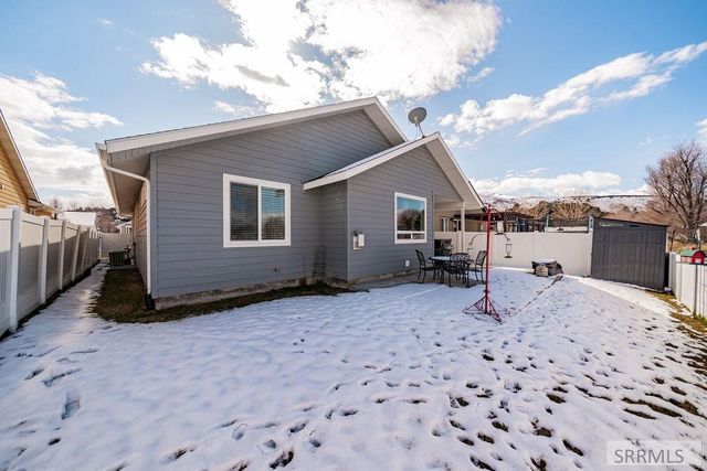 628 Double Eagle, Pocatello, ID 83204