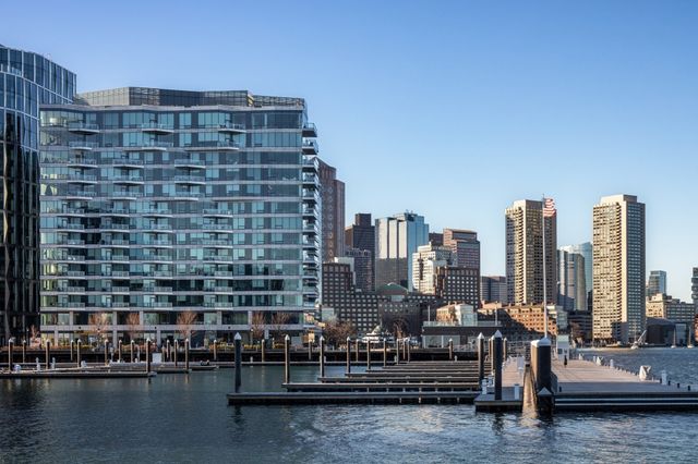 50 Liberty Drive 12J, Boston, MA 02210