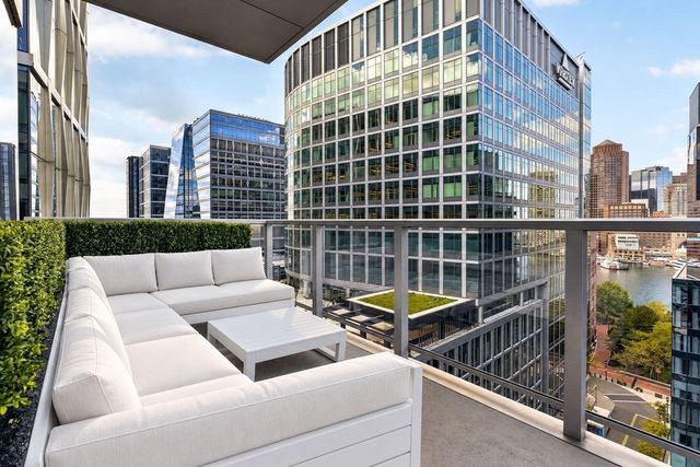 50 Liberty Drive 12J, Boston, MA 02210