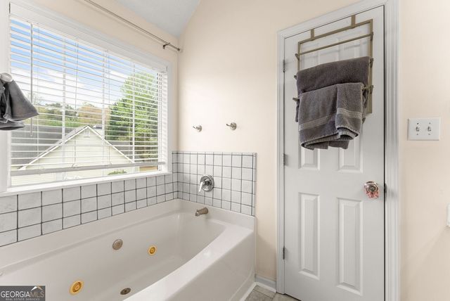 5238 Fawn Ivey Lane, Buford, GA 30519