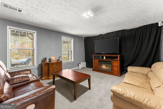 5238 Fawn Ivey Lane, Buford, GA 30519