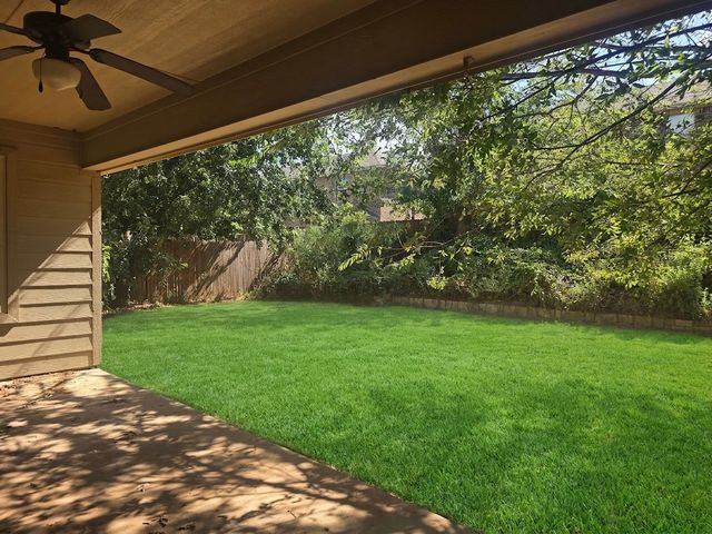 4204 Sapphire Lane, Granbury, TX 76049