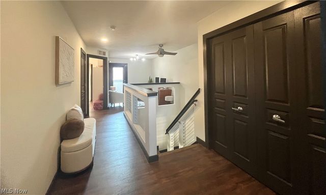 121 N Howard Street, Akron, OH 44308