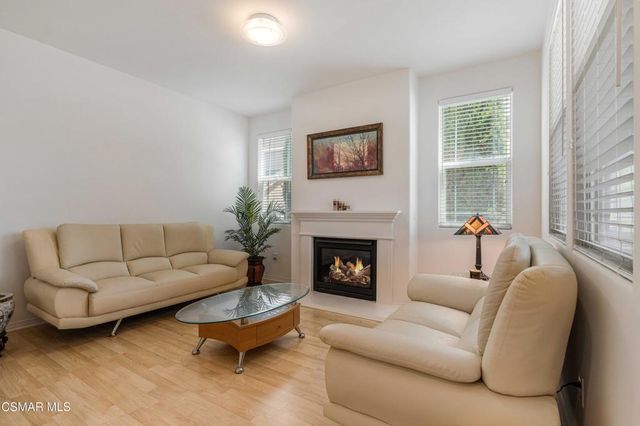 340 Town Forest Court, Camarillo, CA 93012