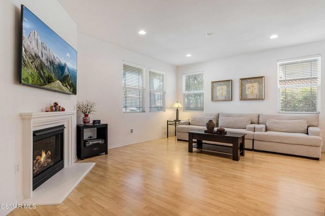 340 Town Forest Court, Camarillo, CA 93012