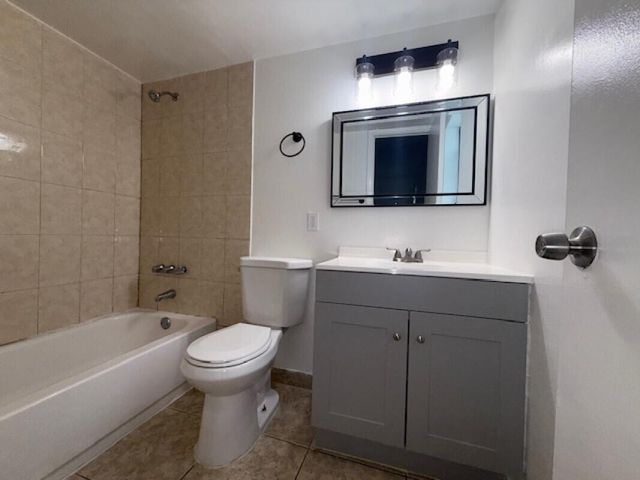 889 Riverside Drive 218, Fort Lauderdale, FL 33312