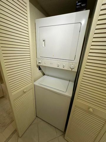 1801 N Flagler Drive 538, West Palm Beach, FL 33407