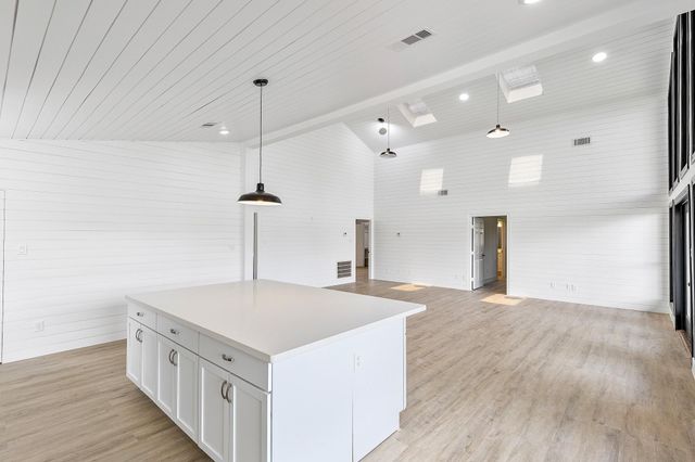 20719 Rio Villa Drive, Houston, TX 77049