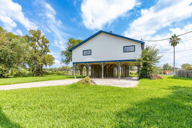 20719 Rio Villa Drive, Houston, TX 77049
