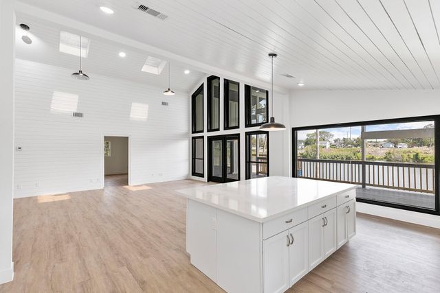 20719 Rio Villa Drive, Houston, TX 77049