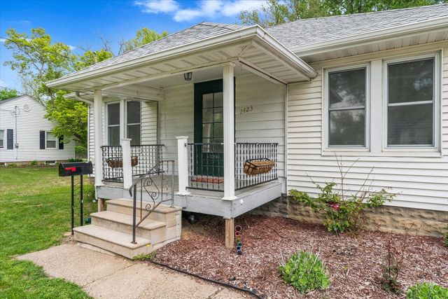 2423 29th Street, Rock Island, IL 61201