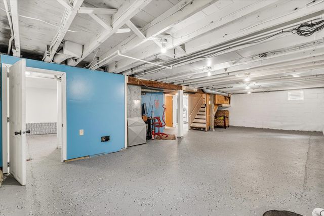 2423 29th Street, Rock Island, IL 61201