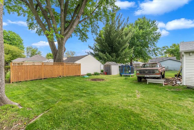 2423 29th Street, Rock Island, IL 61201