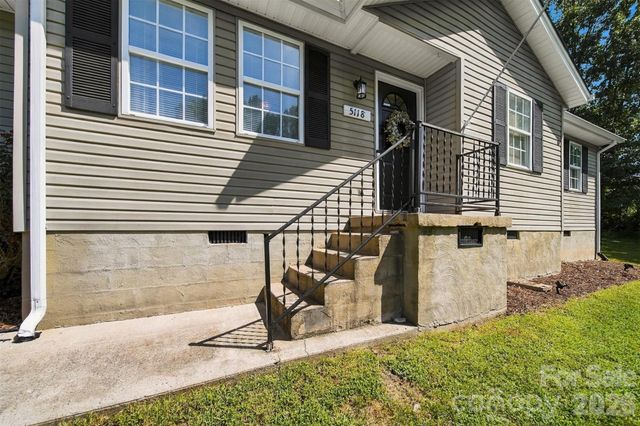 5118 W Piedmont Circle, Conover, NC 28613