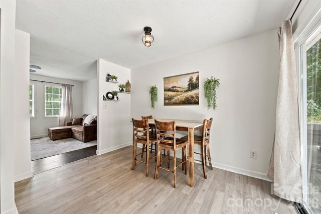 5118 W Piedmont Circle, Conover, NC 28613
