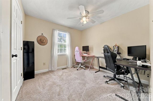 5118 W Piedmont Circle, Conover, NC 28613