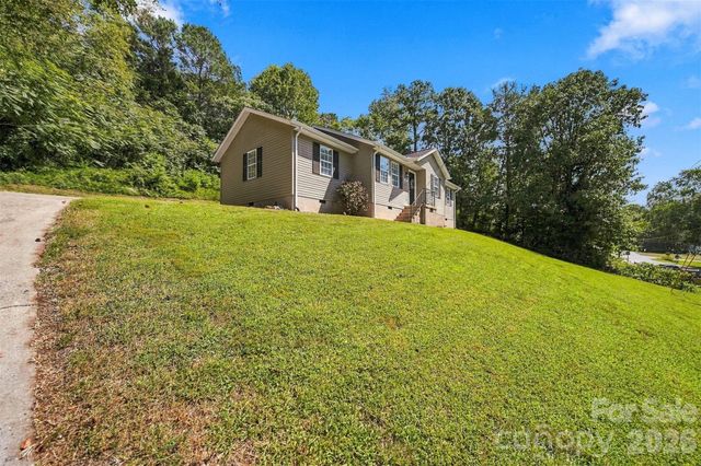 5118 W Piedmont Circle, Conover, NC 28613