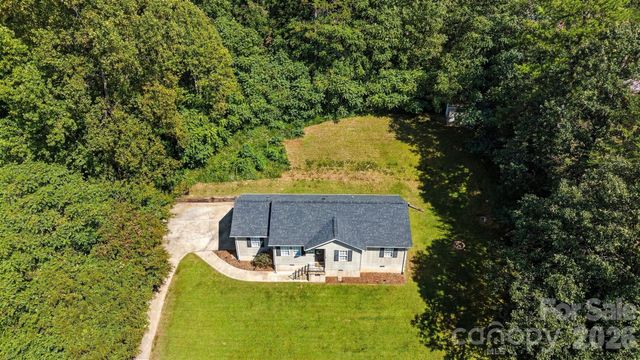 5118 W Piedmont Circle, Conover, NC 28613
