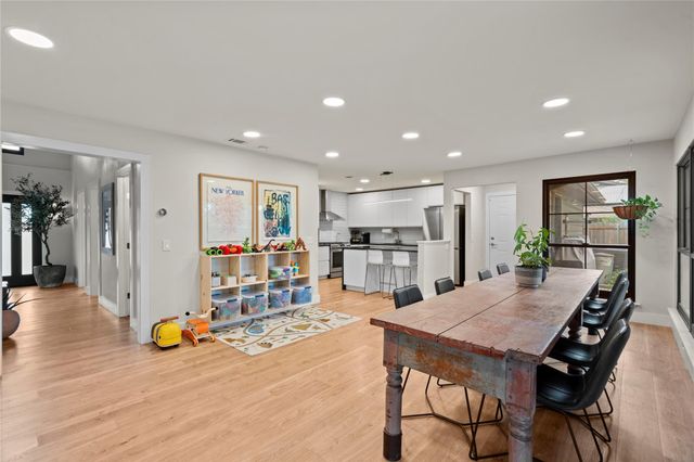 7107 Greenock ST, Austin, TX 78749