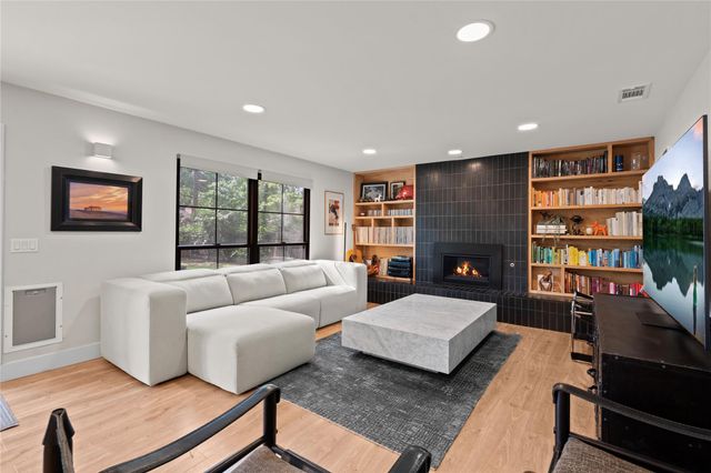 7107 Greenock ST, Austin, TX 78749