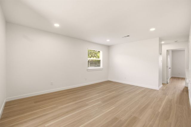 908 Isbell Road A, Fort Worth, TX 76114