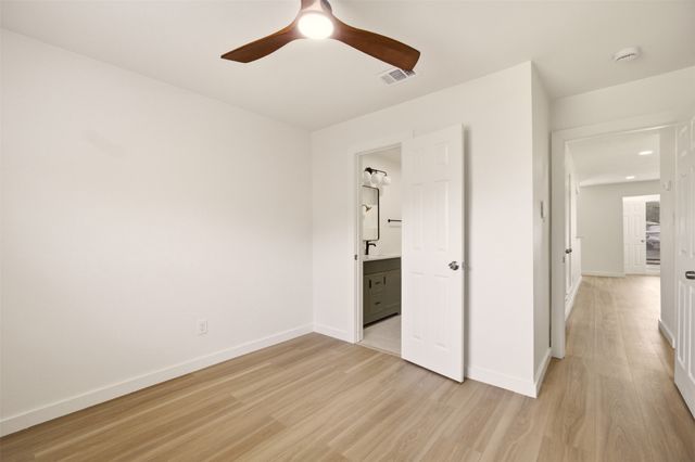 908 Isbell Road A, Fort Worth, TX 76114