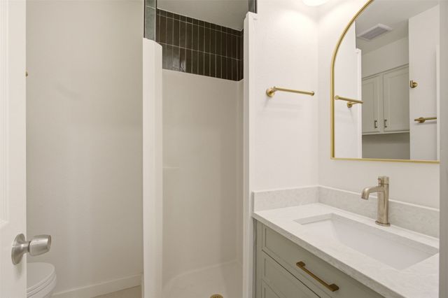 908 Isbell Road A, Fort Worth, TX 76114
