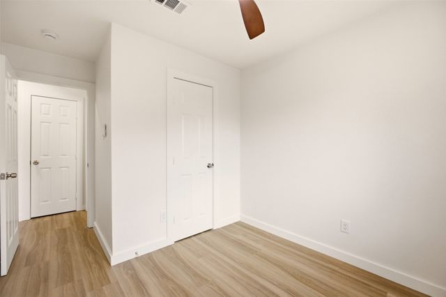 908 Isbell Road A, Fort Worth, TX 76114