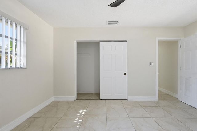 1430 NW 73 Avenue, Plantation, FL 33313