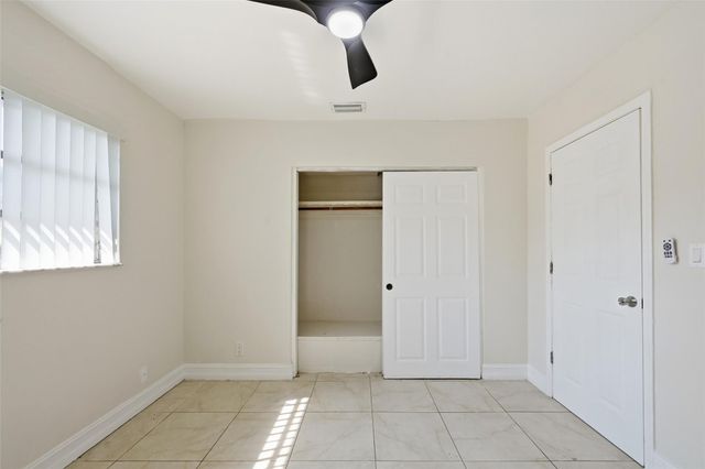 1430 NW 73 Avenue, Plantation, FL 33313