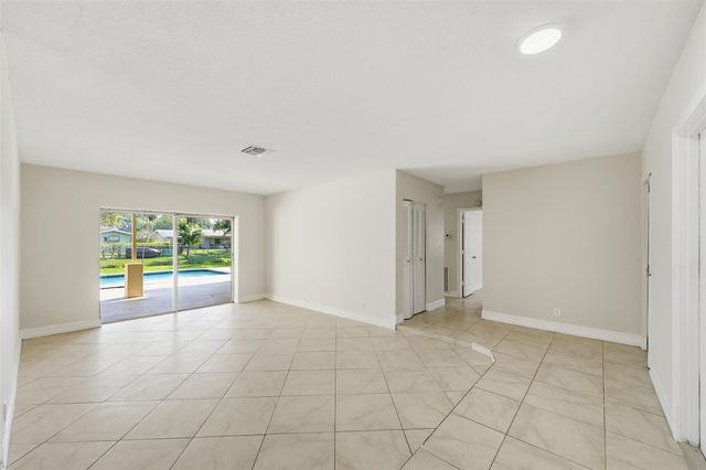 1430 NW 73 Avenue, Plantation, FL 33313