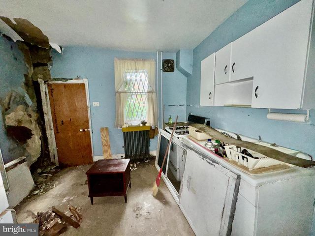 5125 DELANCEY ST, Philadelphia, PA 19143