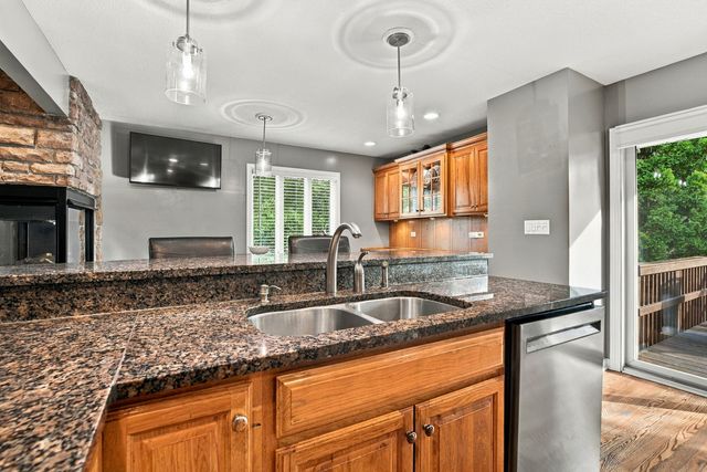 25240 W Marble Court, Channahon, IL 60410