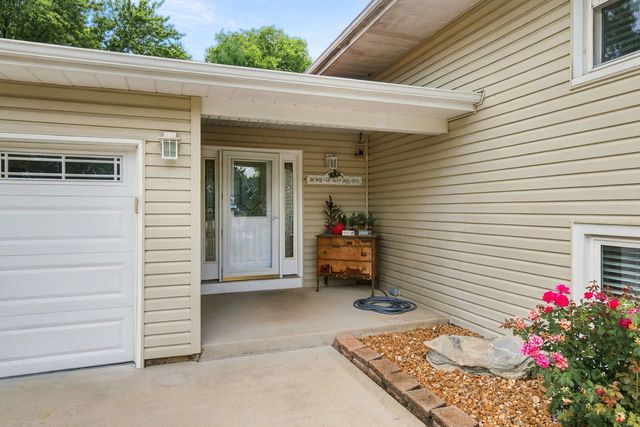 25240 W Marble Court, Channahon, IL 60410