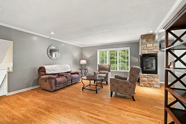 25240 W Marble Court, Channahon, IL 60410