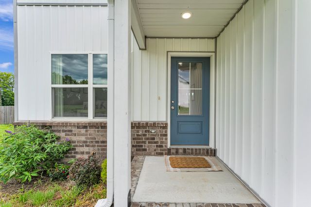 1227 W Penny Lane, Republic, MO 65738