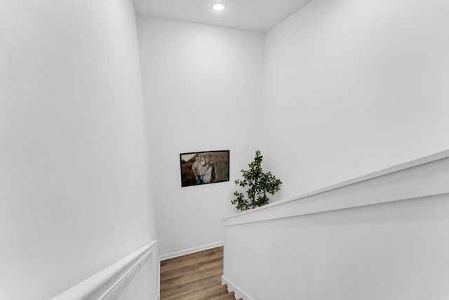 1227 W Penny Lane, Republic, MO 65738